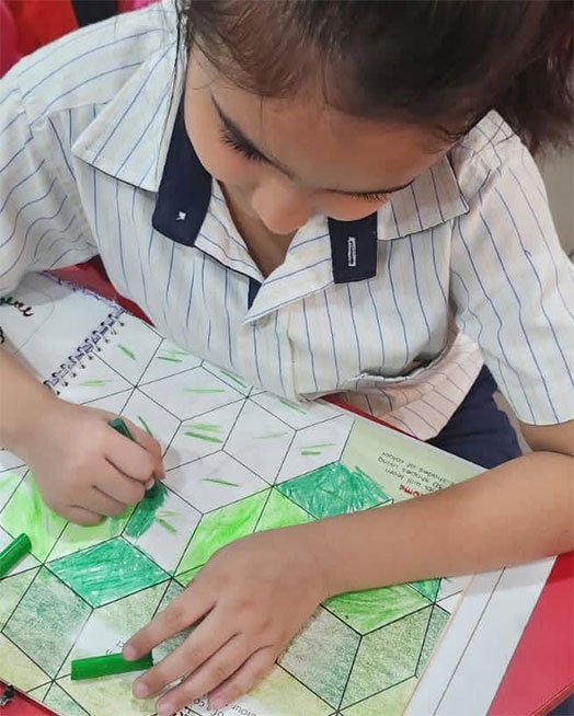Art and Craft : Enhancing Creativity and Coordination image 2