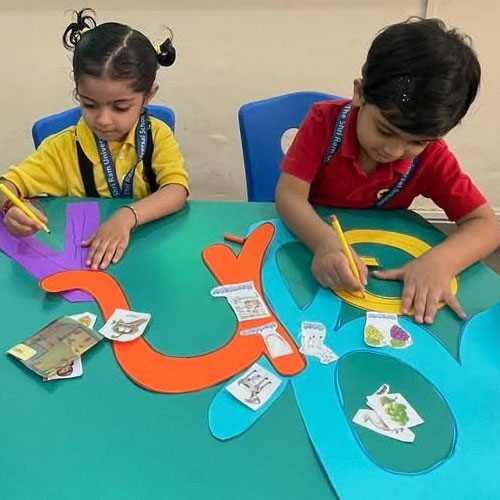 Picture Dictionary Activity: Exploring the Letter G